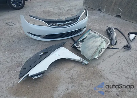 2015 Chrysler 200 Limited from USA, damaged, VIN 1C3CCCAB5FN598947